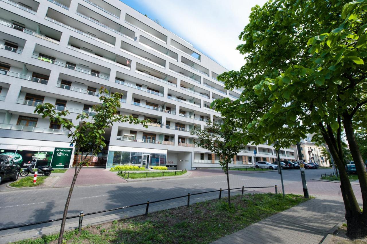 Апартаменты Superapart Banderii 4 Варшава Экстерьер фото